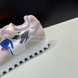 LV Suede Calfskin Running Shoes For Men Gray