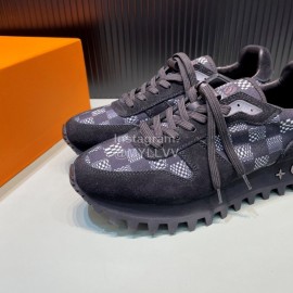 LV Suede Calfskin Running Shoes For Men Black