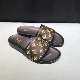 LV Summer Monogram Cowhide Slippers For Men Black