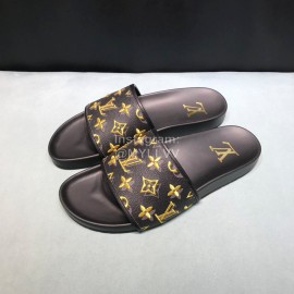 LV Summer Monogram Cowhide Slippers For Men Black