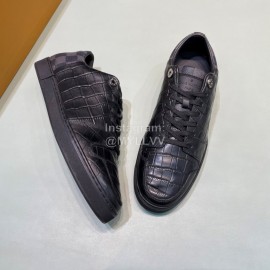 LV Black Cowhide Casual Sneakers For Men