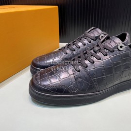 LV Black Cowhide Casual Sneakers For Men