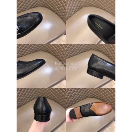 LV Black Cowhide Hardware Buckle Loafers For Men