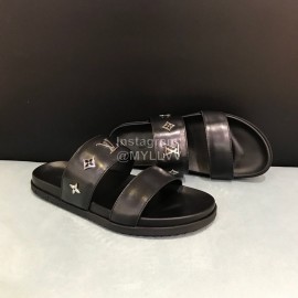 LV Black Monogram Patterned Metal Cowhide Slippers For Men