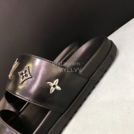 LV Black Monogram Patterned Metal Cowhide Slippers For Men