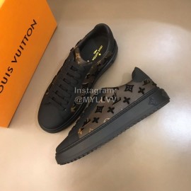 LV Winter Monogram Cowhide Sneakers For Men 