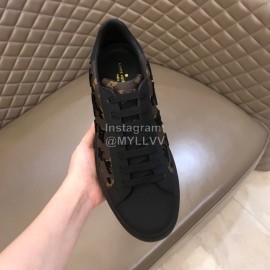 LV Winter Monogram Cowhide Sneakers For Men 