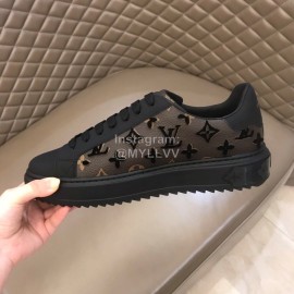 LV Winter Monogram Cowhide Sneakers For Men 