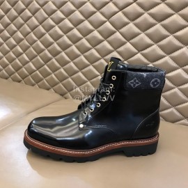 LV Black Patent Leather Short Boots For Men 