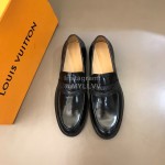 LV Black Cowhide Business Loafers For Men