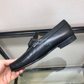 LV Cowhide Letter Buckle Business Loafers For Men Black