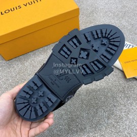 LV Calf Leather Lace Up Velcro Casual Sneakers For Men Black