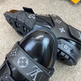 LV Calf Leather Lace Up Velcro Casual Sneakers For Men Black