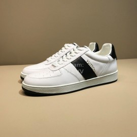 LV White Cowhide Casual Sneakers For Men