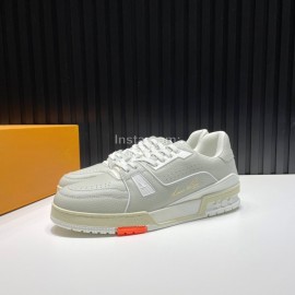 LV Calf Leather Lace Up Sneakers For Men Gray