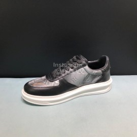 LV Classic Monogram Leather Lace Up Casual Sneakers For Men 