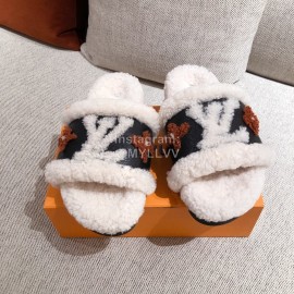 Lv Winter Wool Slippers White