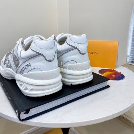 Lv Couple White Calf Leather Retro Sneakers
