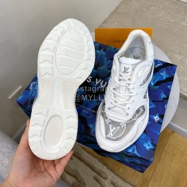 Lv Couple White Calf Leather Retro Sneakers