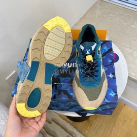 Lv Couple Calf Leather Retro Sneakers Green