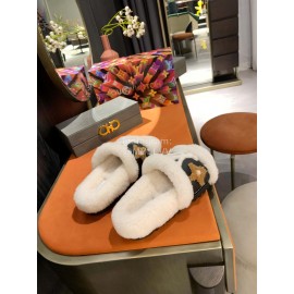 Lv Winter Fashion Wool Slippers For Women White