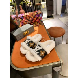 Lv Winter Fashion Wool Slippers For Women White