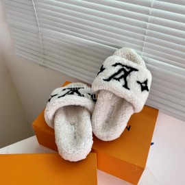Lv Warm Wool Slippers For Women White