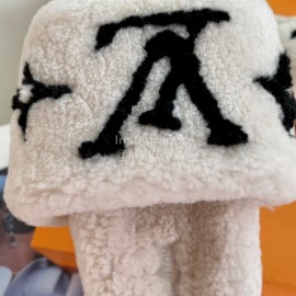 Lv Warm Wool Slippers For Women White