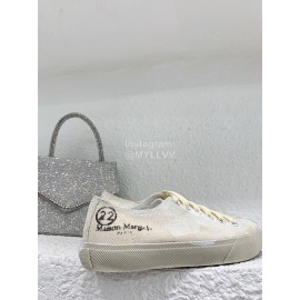 Maison Margiela Spring New Split Toe Canvas Casual Shoes For Women 