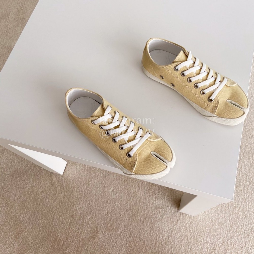 Maison Margiela Velvet Canvas Tabi Shoes For Women Beige