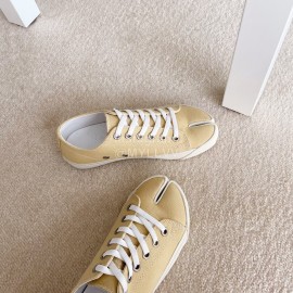 Maison Margiela Velvet Canvas Tabi Shoes For Women Beige