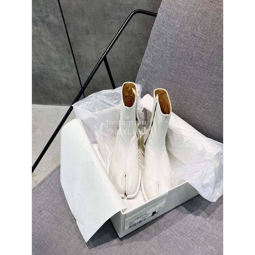 Maison Margiela Soft Cowhide Short Boots For Men And Women White