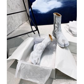 Maison Margiela Soft Cowhide Suede Short Boots For Men And Women Gray