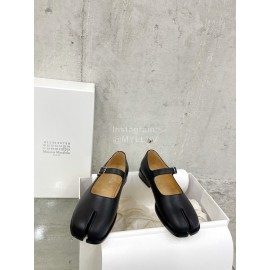 Maison Margiela Vintage Cowhide Shoes For Women Black