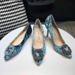 Manolo Blahnik Elegant Diamond Buckle Velvet Shoes For Women Blue
