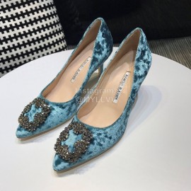 Manolo Blahnik Elegant Diamond Buckle Velvet Shoes For Women Blue
