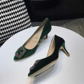 Manolo Blahnik Elegant Diamond Buckle Velvet Shoes For Women Green