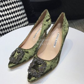 Manolo Blahnik Elegant Diamond Buckle Green Velvet Shoes For Women