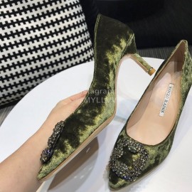 Manolo Blahnik Elegant Diamond Buckle Green Velvet Shoes For Women
