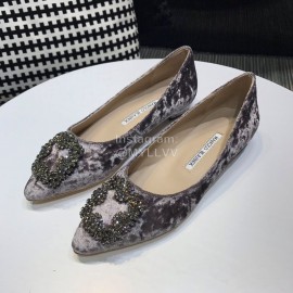 Manolo Blahnik Elegant Diamond Buckle Velvet Shoes For Women Gray