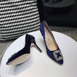 Manolo Blahnik Elegant Diamond Buckle Blue Velvet Shoes For Women 