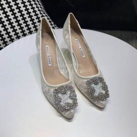 Manolo Blahnik Elegant Diamond Buckle Lace Shoes For Women White