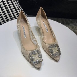 Manolo Blahnik Elegant Diamond Buckle Lace Shoes For Women Beige