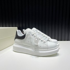 Alexander Mcqueen Love Pattern Calf Leather Casual Shoes For Men And Women Black