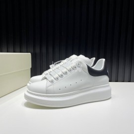 Alexander Mcqueen Love Pattern Calf Leather Casual Shoes For Men And Women Black