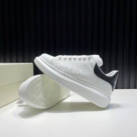 Alexander Mcqueen Love Pattern Calf Leather Casual Shoes For Men And Women Black