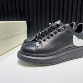 Alexander Mcqueen Black Calf Leather Casual Shoes For Men And Women 