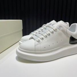 Alexander Mcqueen New Calf Leather Casual Shoes For Men And Women Black
