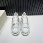 Alexander Mcqueen Painted Cowhide Casual Shoes For Men And Women Gray