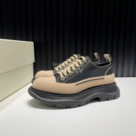 Alexander Mcqueen Tread Slick Lace Up Thick Soled Shoes For Men And Women Black